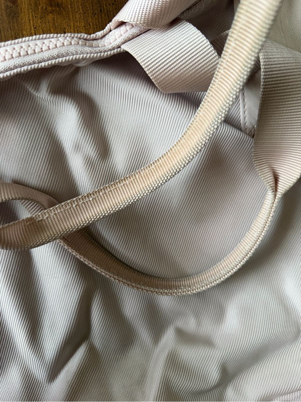 Lululemon Acute Tote 23L - Misty Pink - Picture 8 of 9